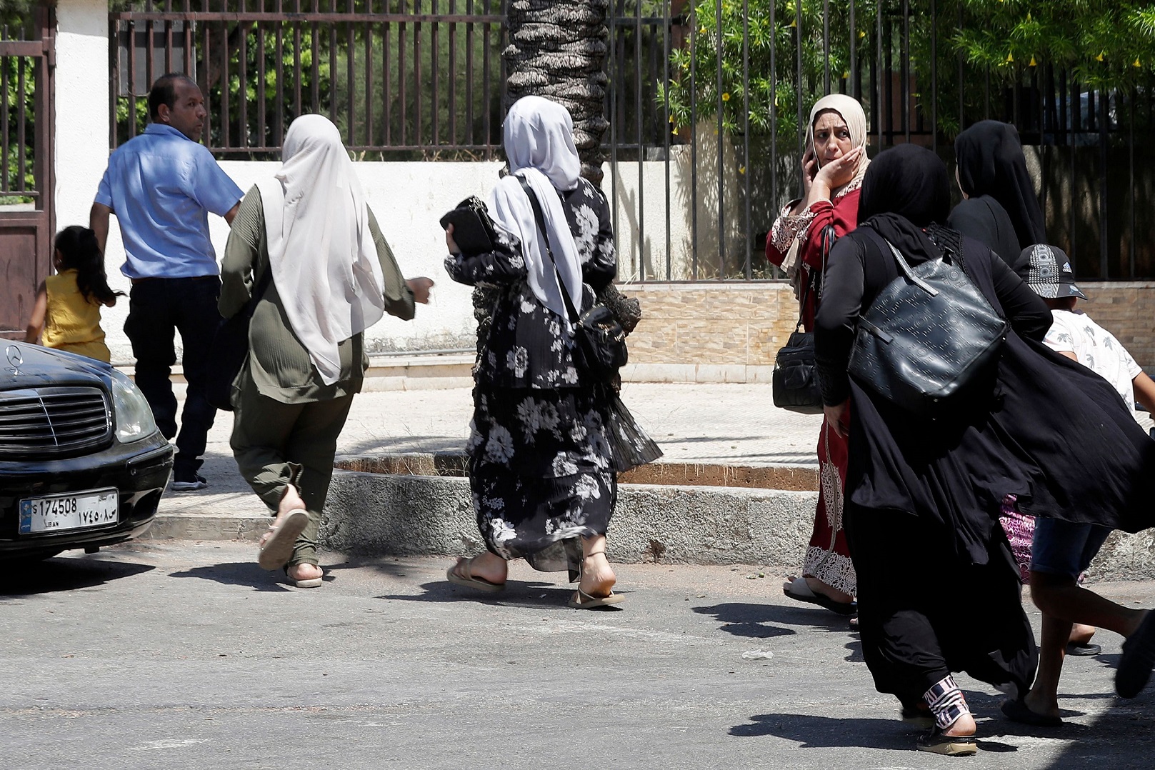 مواجهات في مخيم عين الحلوة
